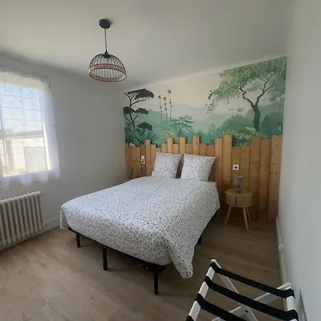 Maison De Proche Et Foret Semesterbostad *